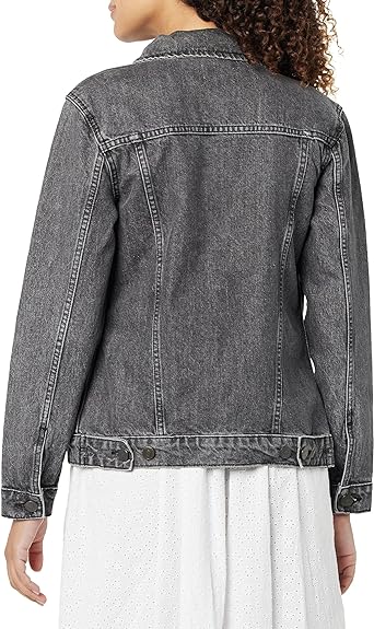 denim jacket outfit womens 2