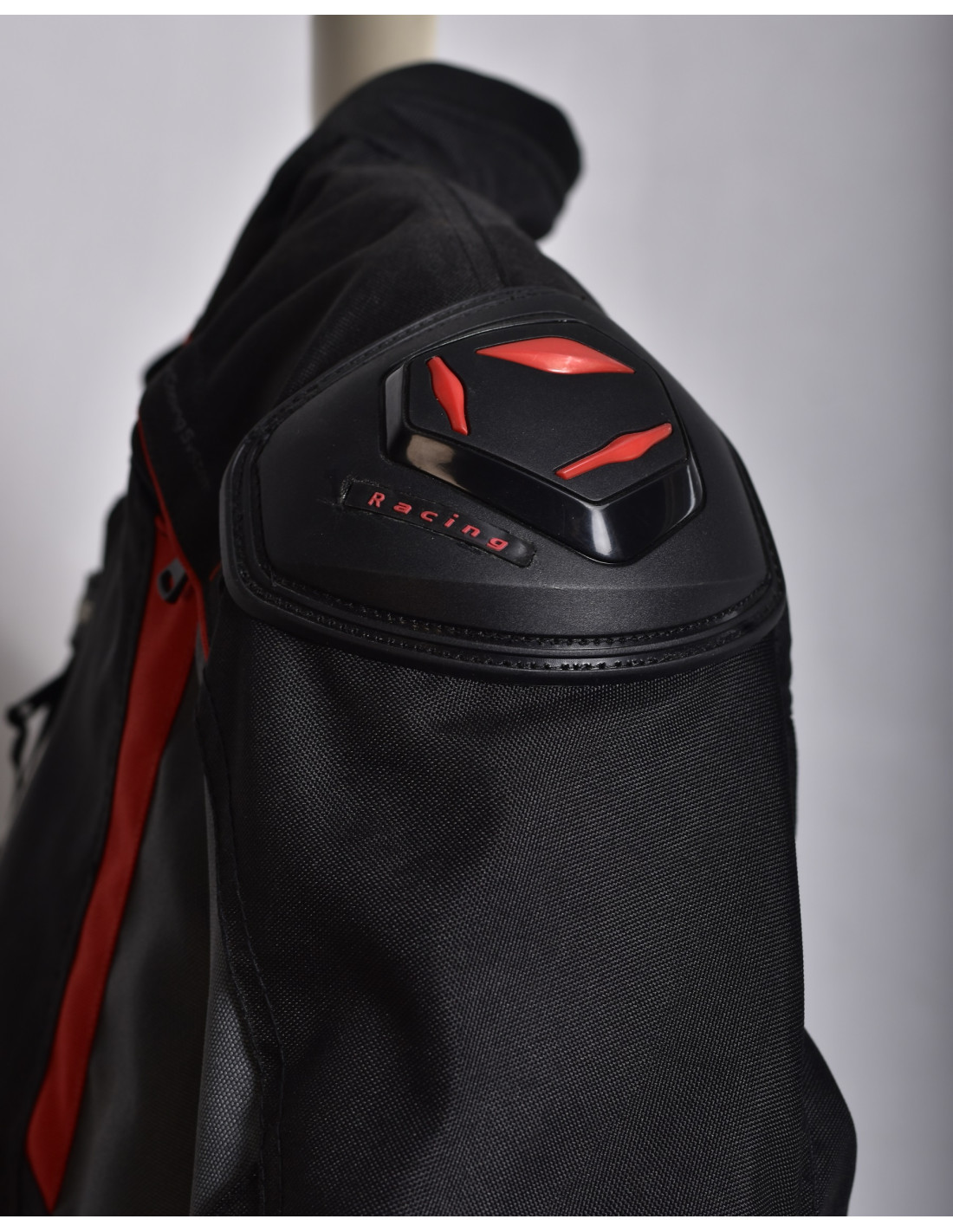 AMUR Super Rider Jacket with Back hump